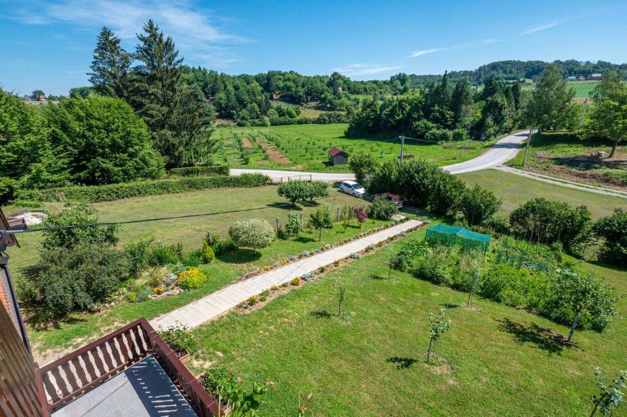 Holiday Home Mare Near River Karlovac Εξωτερικό φωτογραφία